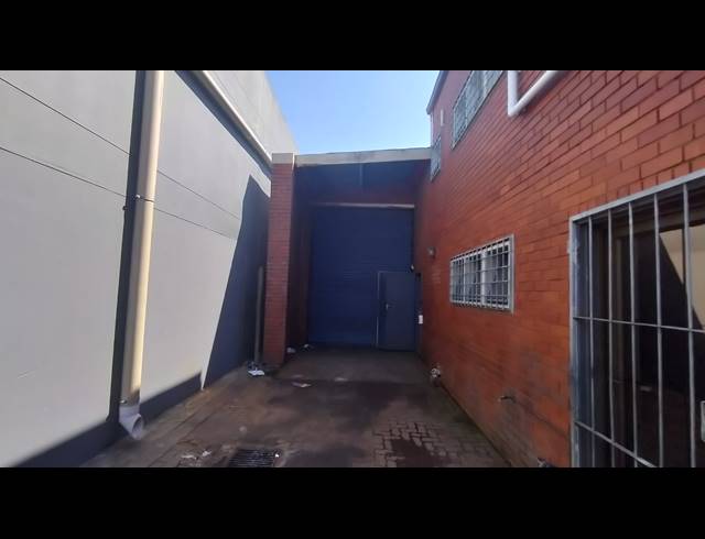 433M² STORAGE UNIT TO LET IN SPRINGFIELD PARK